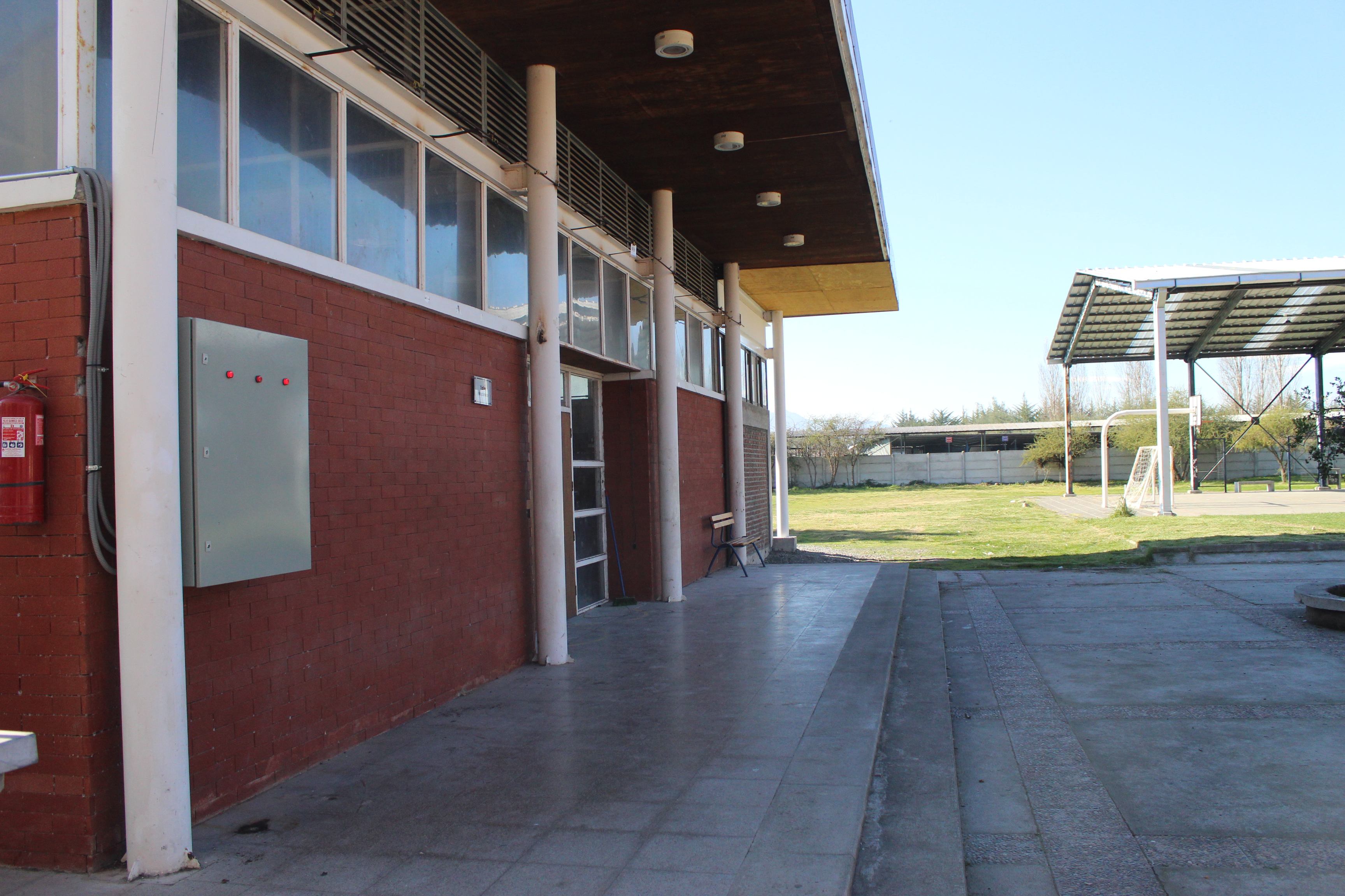 Frontis del taller de mecánica automotriz